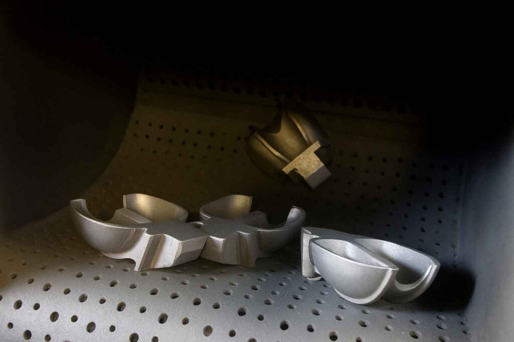 Tumble Blast Conveyor Belt